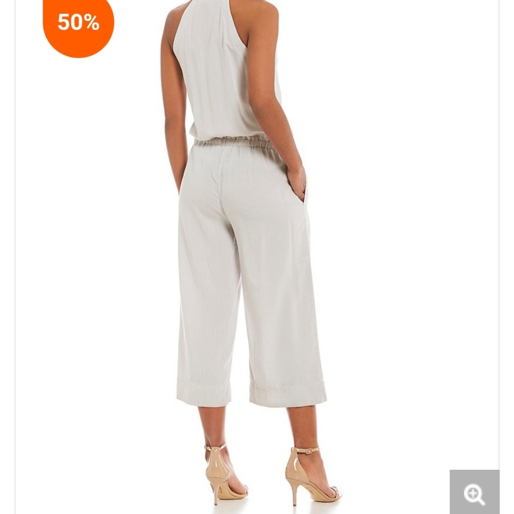 Adorable jumpsuit